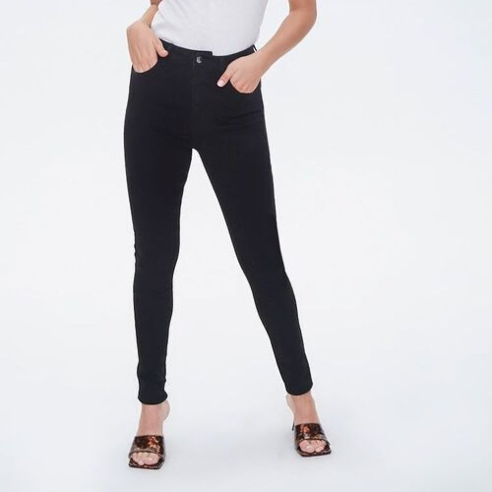 Classic Black Jeans (New) Size 25